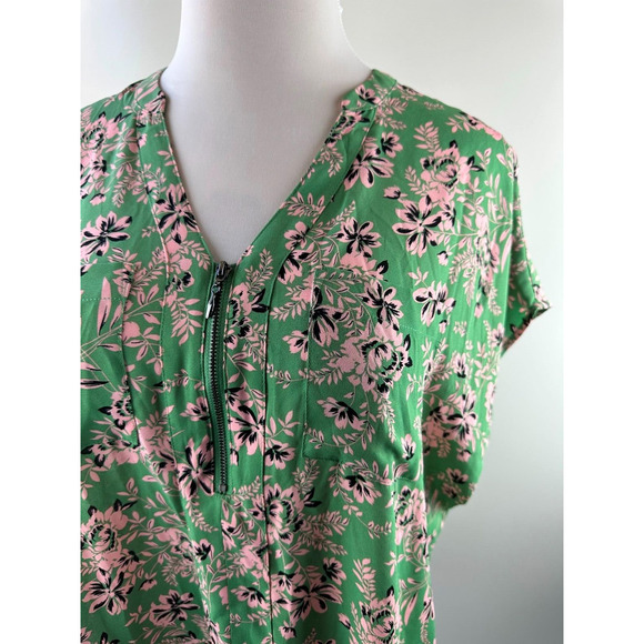 ✨2/$20 Torrid Georgette Zip Front Dolman Blouse Green Pink Floral Plus Size 1 1X - Picture 5 of 12